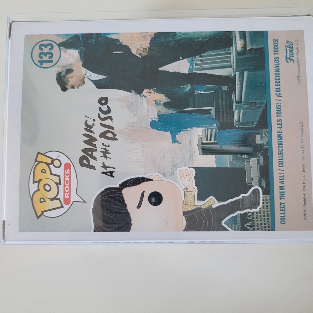 FUNKO POP ROCKS Panic At The Disco Brendon Urie Figure 133  w/ Box & Cover - Picture 8 of 13